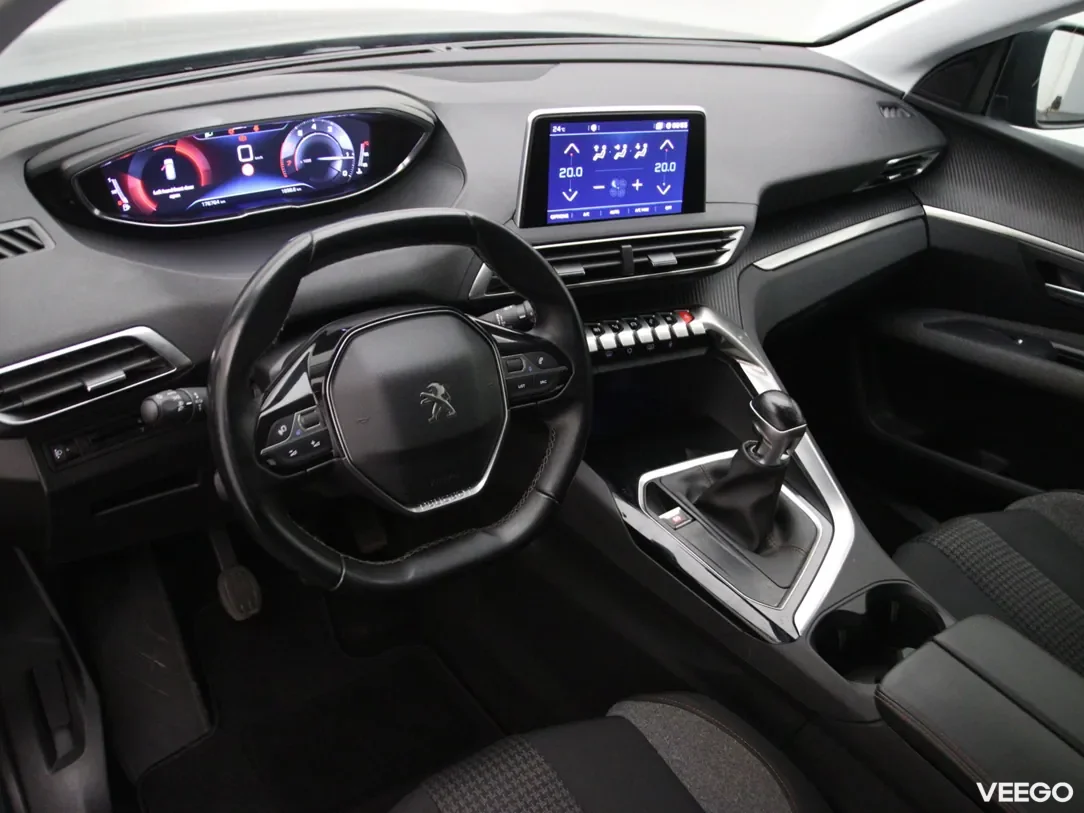 Peugeot 3008 1.2 96kW