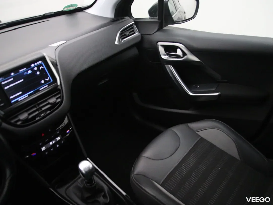 Peugeot 2008 1.2 96kW
