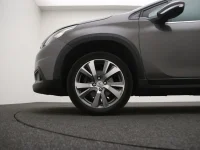 Peugeot 2008 1.2 96kW thumbnail