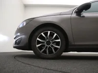Peugeot 308 1.2 96kW thumbnail