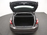 Peugeot 308 1.2 96kW thumbnail