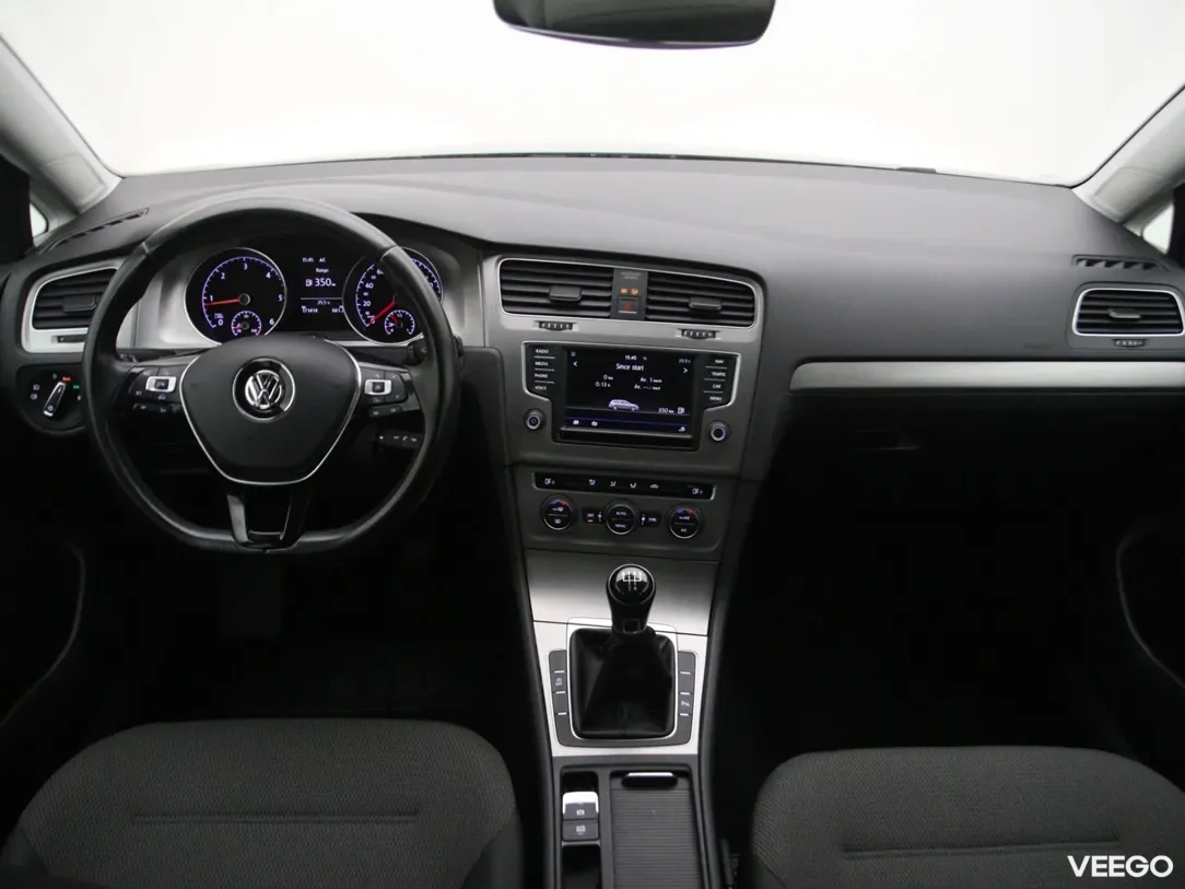 Volkswagen Golf 1.6 81kW