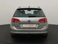 Volkswagen Golf 1.6 81kW thumbnail