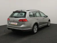 Volkswagen Golf 1.6 81kW thumbnail