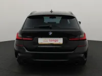 BMW 320 2 135kW thumbnail