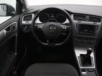 Volkswagen Golf 1.6 81kW thumbnail