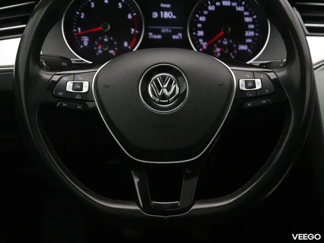 Volkswagen Passat 1.4 110kW
