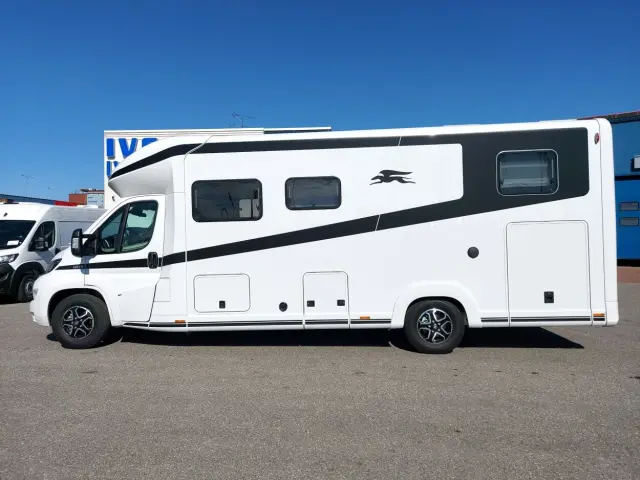 Image of Fiat 500 L5009 2.2 132kW