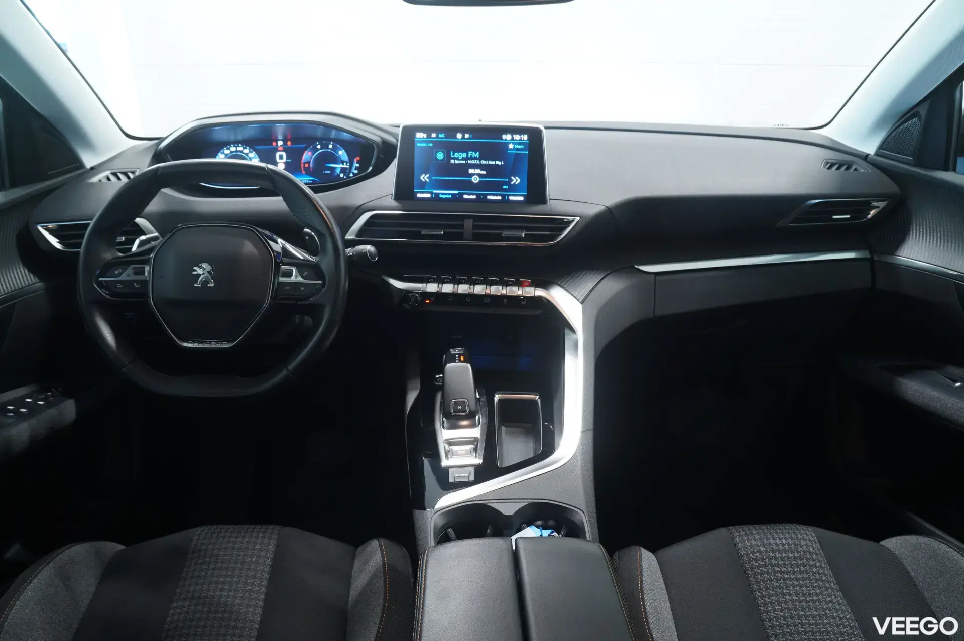 Peugeot 5008 Active BlueHdi 7k 1.5 96kW