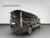 Hyundai STARIA PREMIUM 7-sitzer 8 AT 4WD Signature 130kW thumbnail