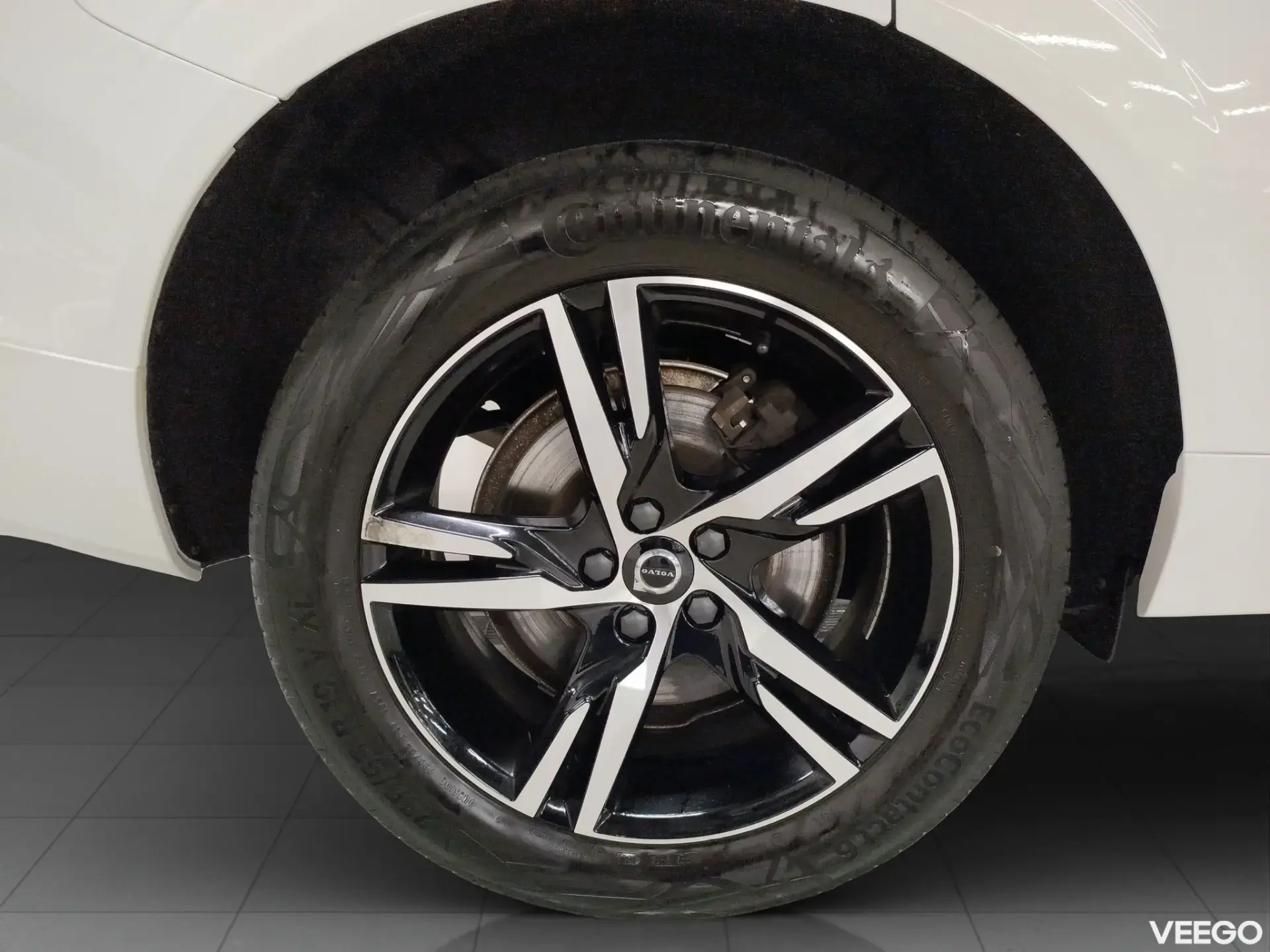 Volvo XC60 B4 R-Design 2 145kW