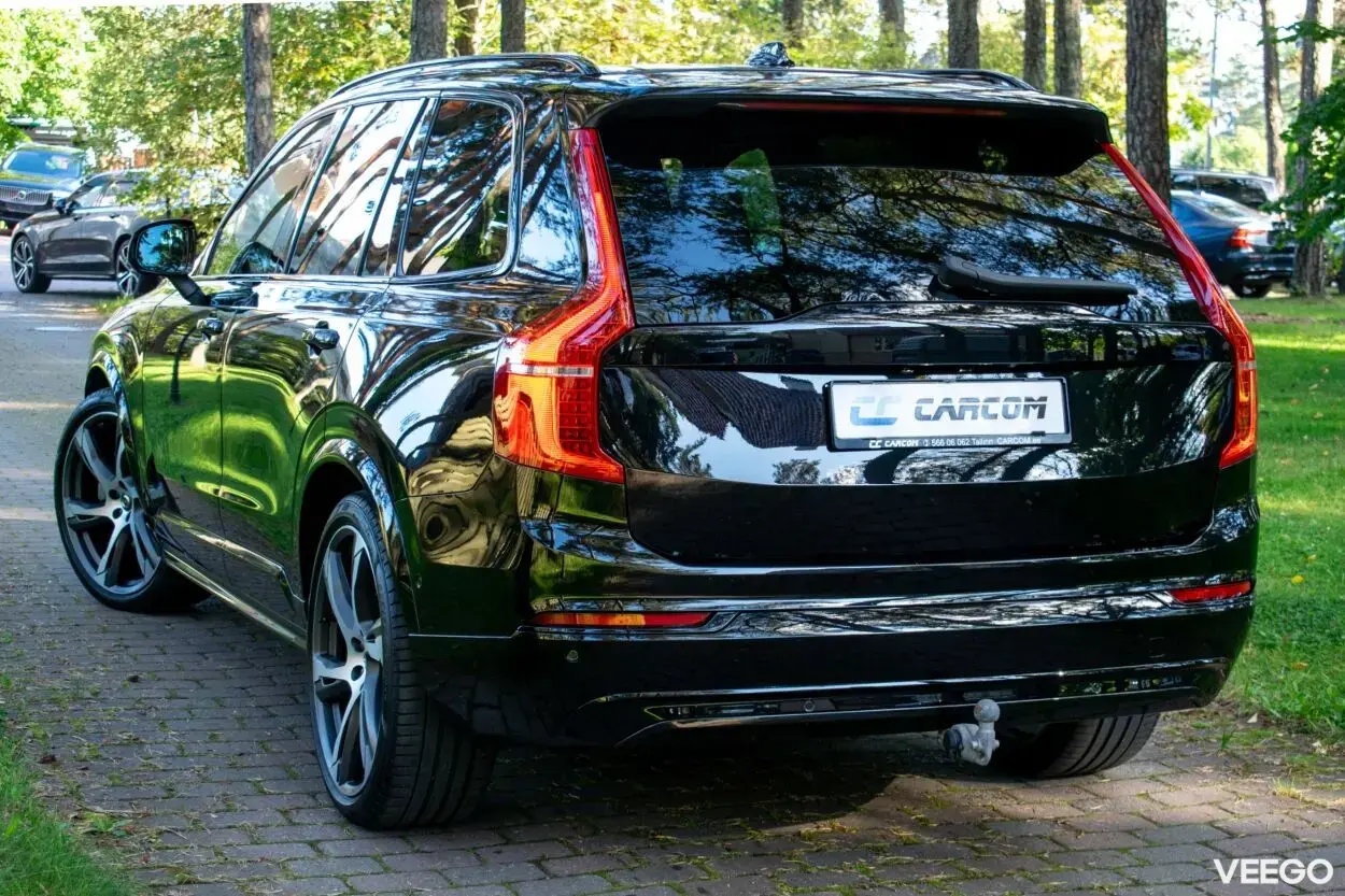 Volvo XC90 7s R-Design DARK Intelli PRO 2 190kW