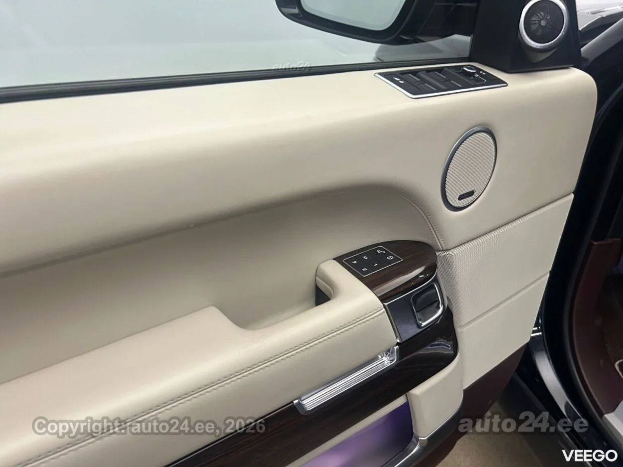 Land Rover Range Rover Autobiography 2017MY 4.4 250kW