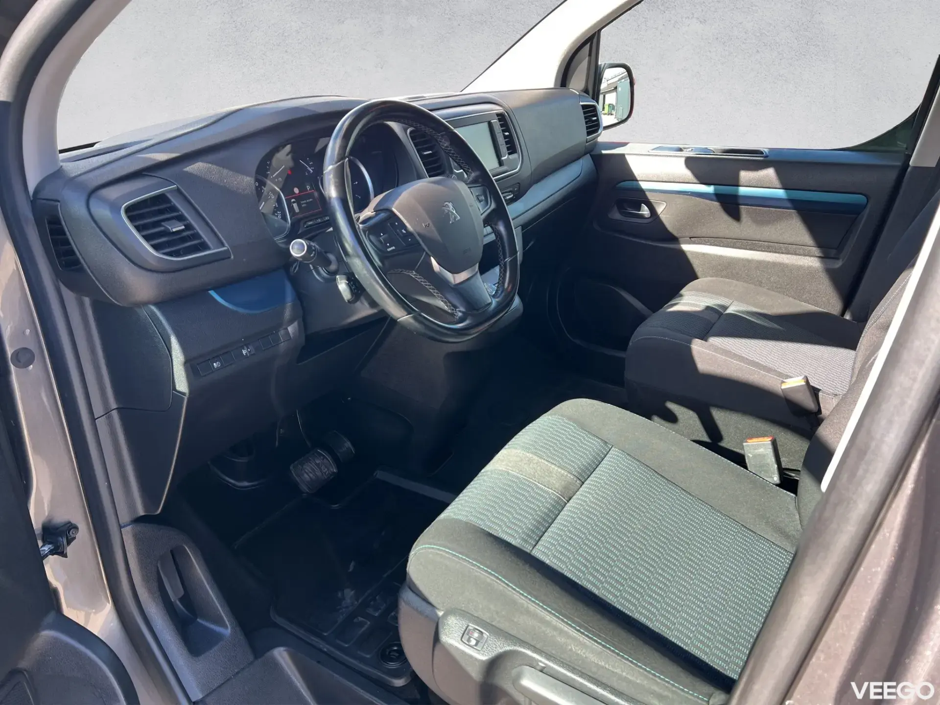 Peugeot EXPERT TRAVELLER - 130kW