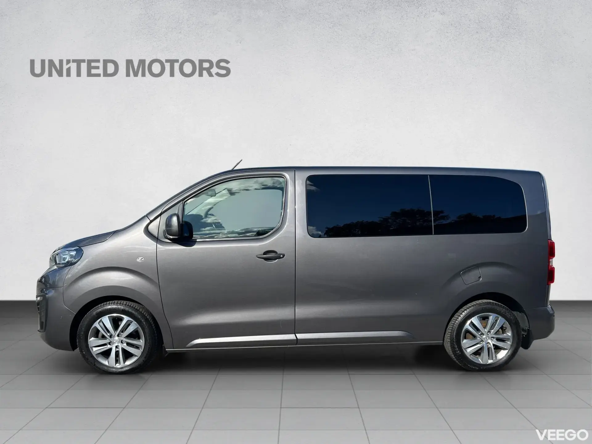 Peugeot EXPERT TRAVELLER - 130kW