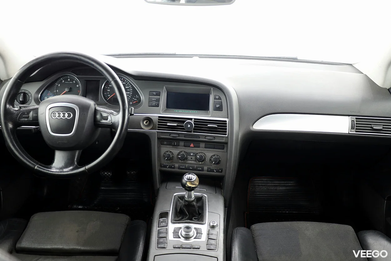 Audi A6 2.4 130kW