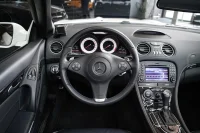 Mercedes-Benz SL350 3.5 232kW thumbnail