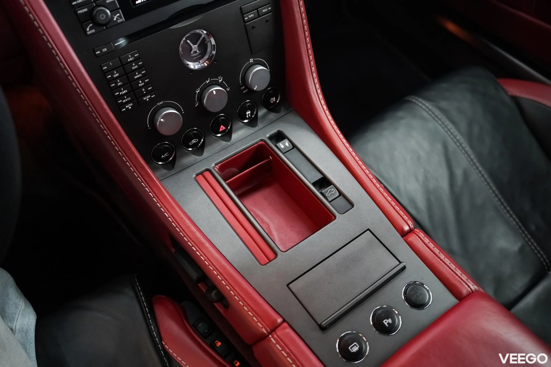 Aston Martin Vantage 4.3 283kW