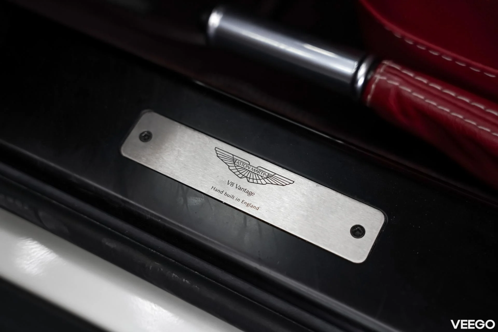 Aston Martin Vantage 4.3 283kW