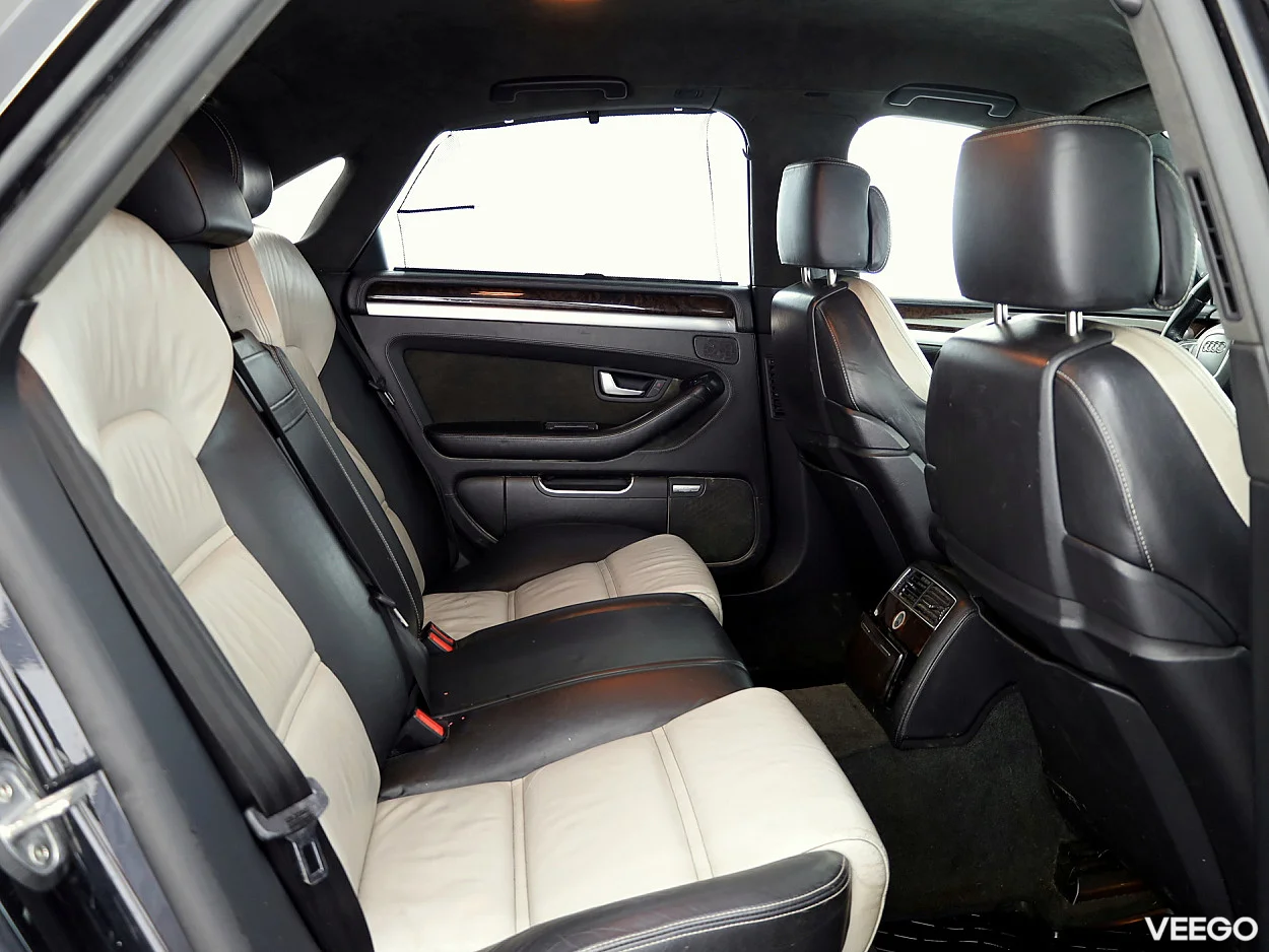 Audi A8 3.0 172kW