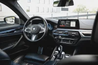 BMW M550 3.0 294kW thumbnail