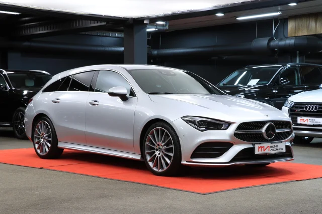 Image of Mercedes-Benz CLA220 2.0 140kW