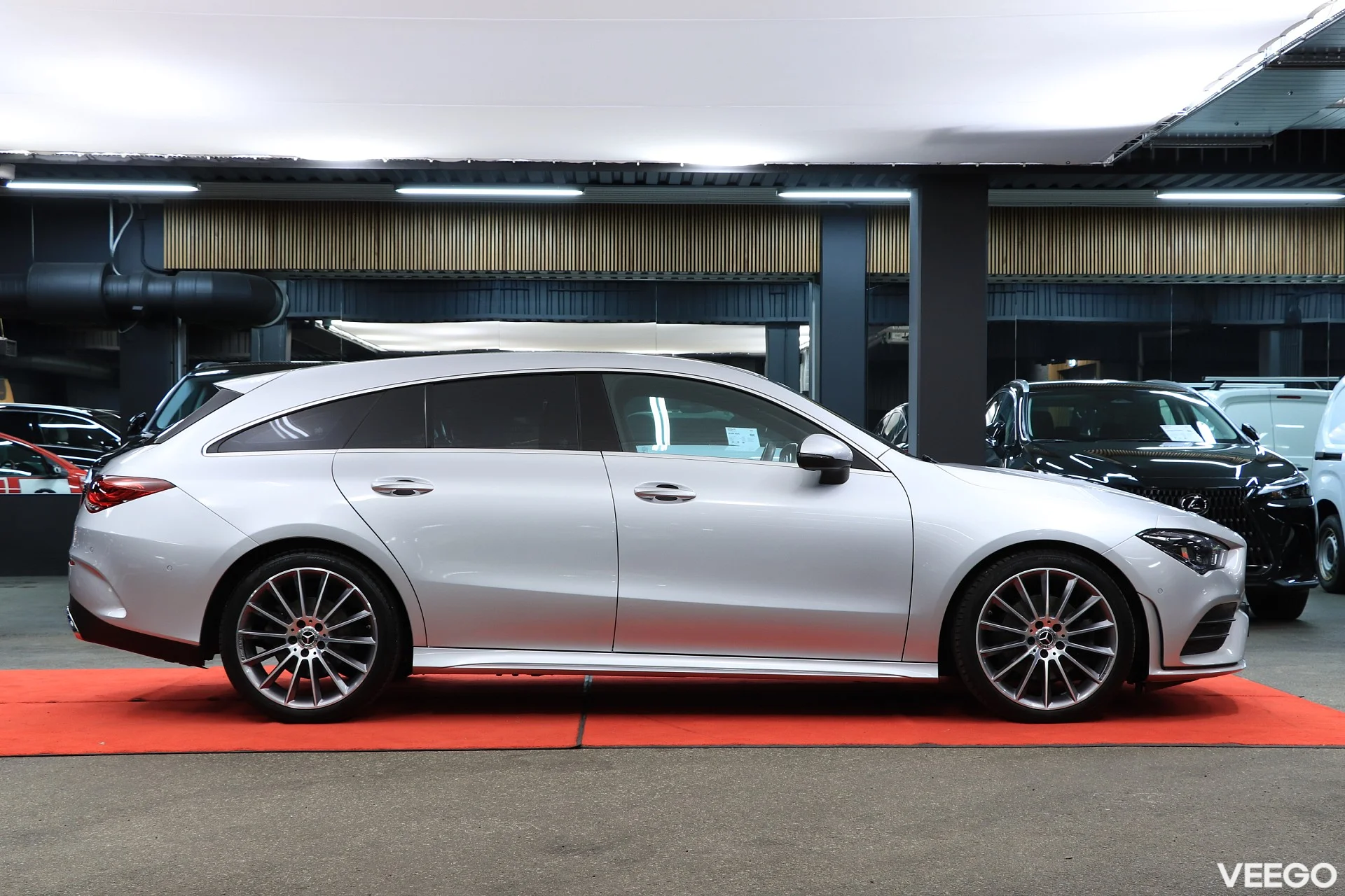 Mercedes-Benz CLA220 2.0 140kW