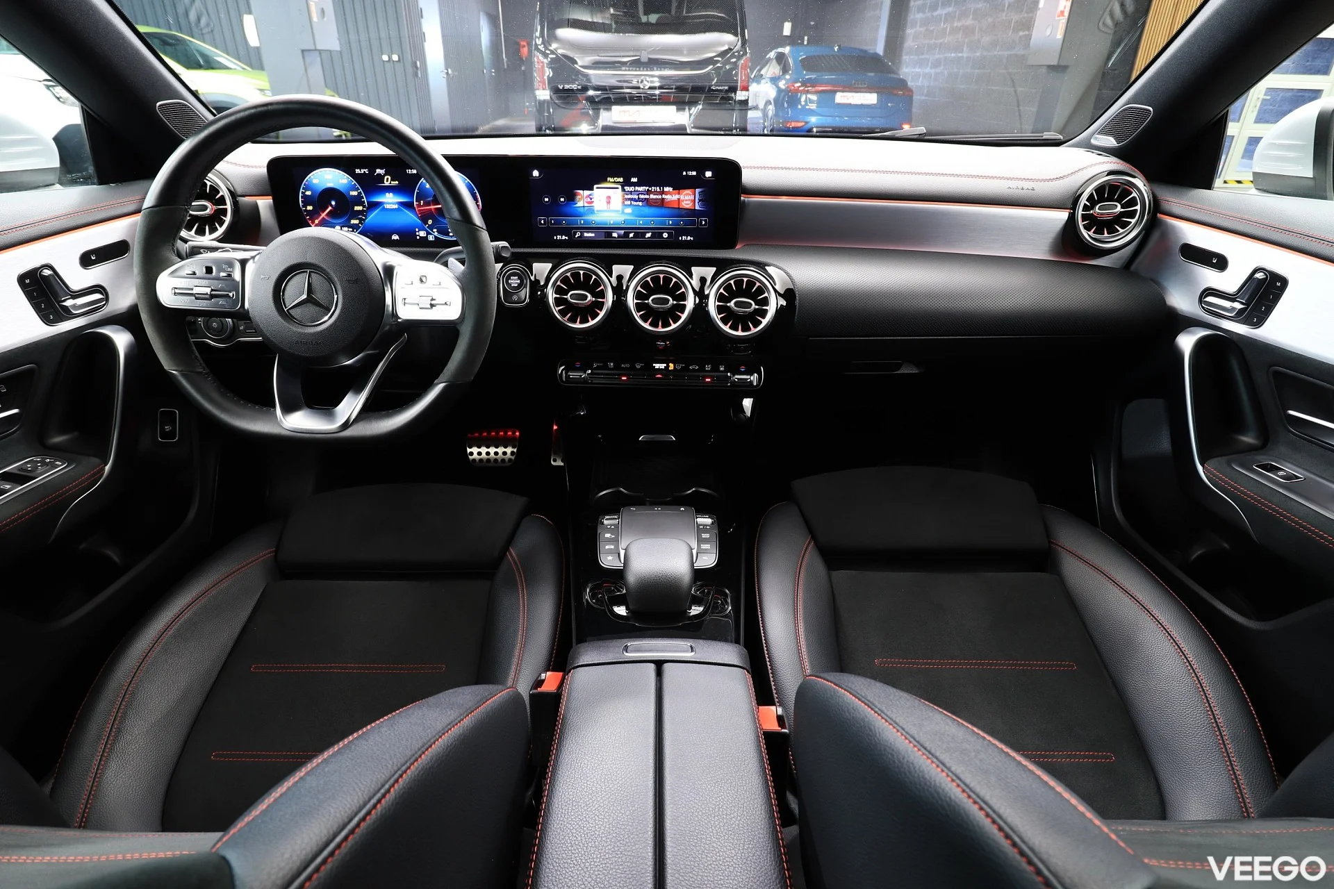 Mercedes-Benz CLA220 2.0 140kW