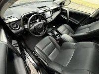 Toyota RAV4 Premium Plus 4x2 Facelift 2 105kW thumbnail