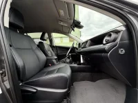 Toyota RAV4 Premium Plus 4x2 Facelift 2 105kW thumbnail
