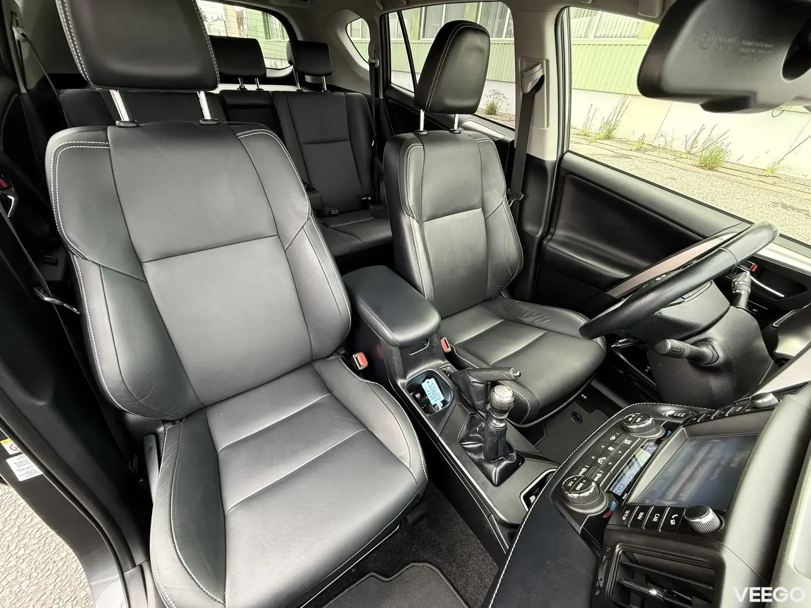 Toyota RAV4 Premium Plus 4x2 Facelift 2 105kW
