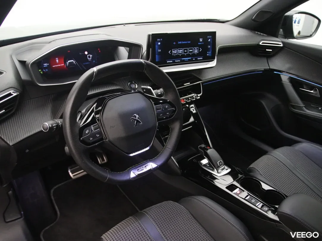 Peugeot 2008 1.5 96kW