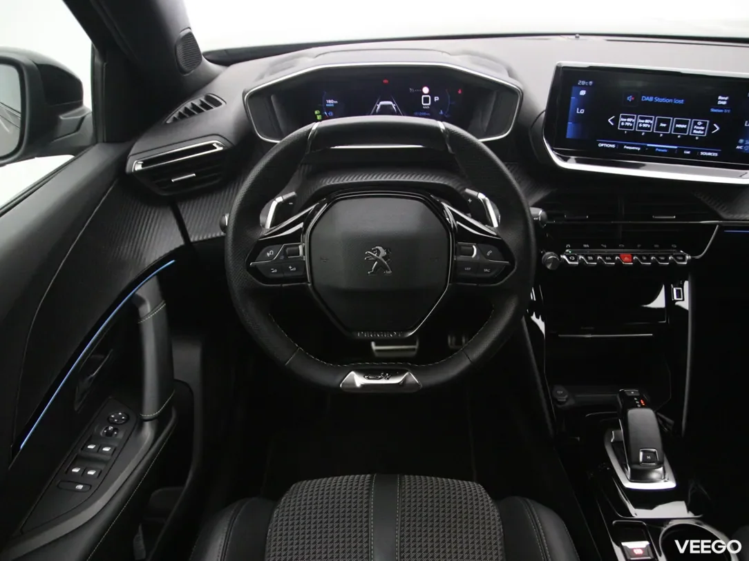 Peugeot 2008 1.5 96kW