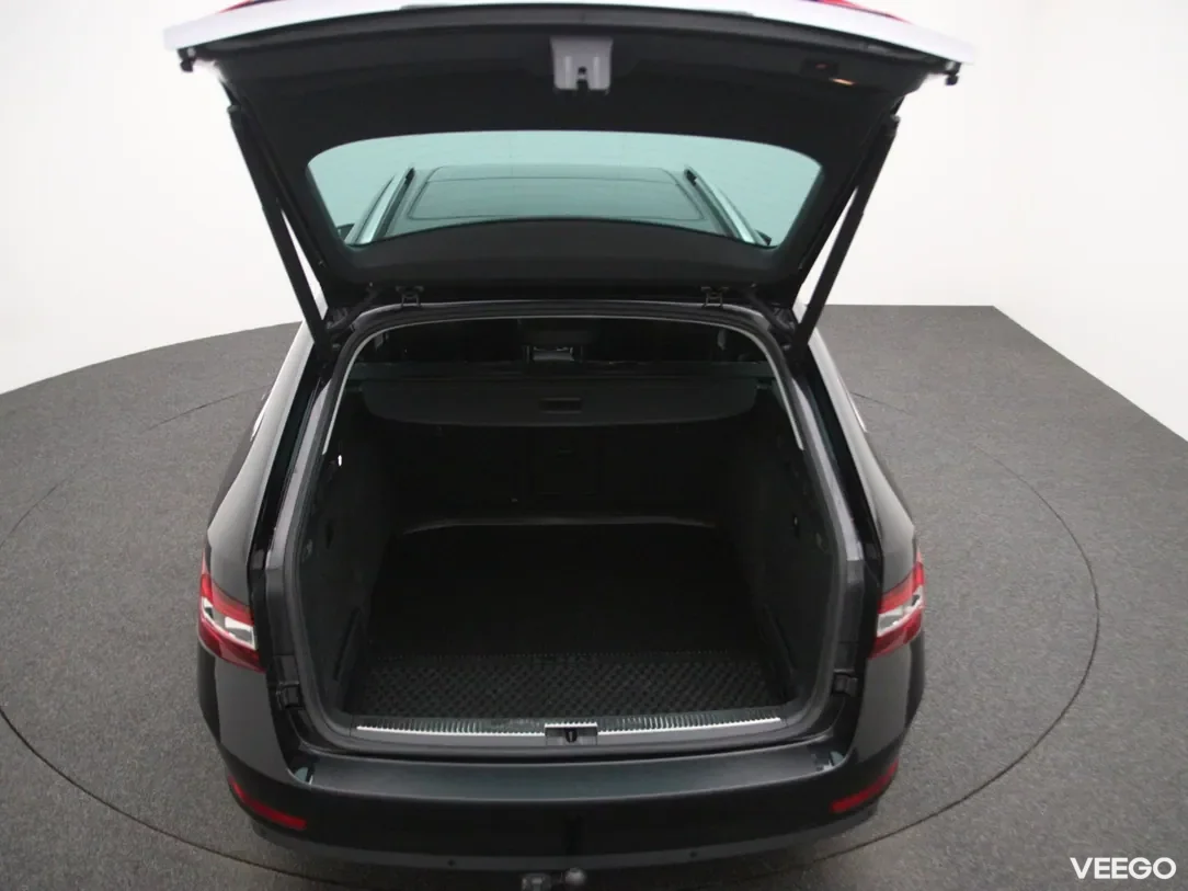 Skoda Superb 1.5 110kW