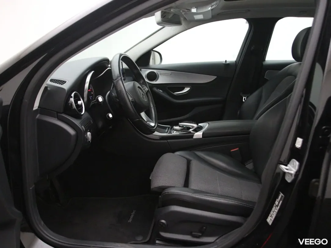 Mercedes-Benz C220 2.1 125kW