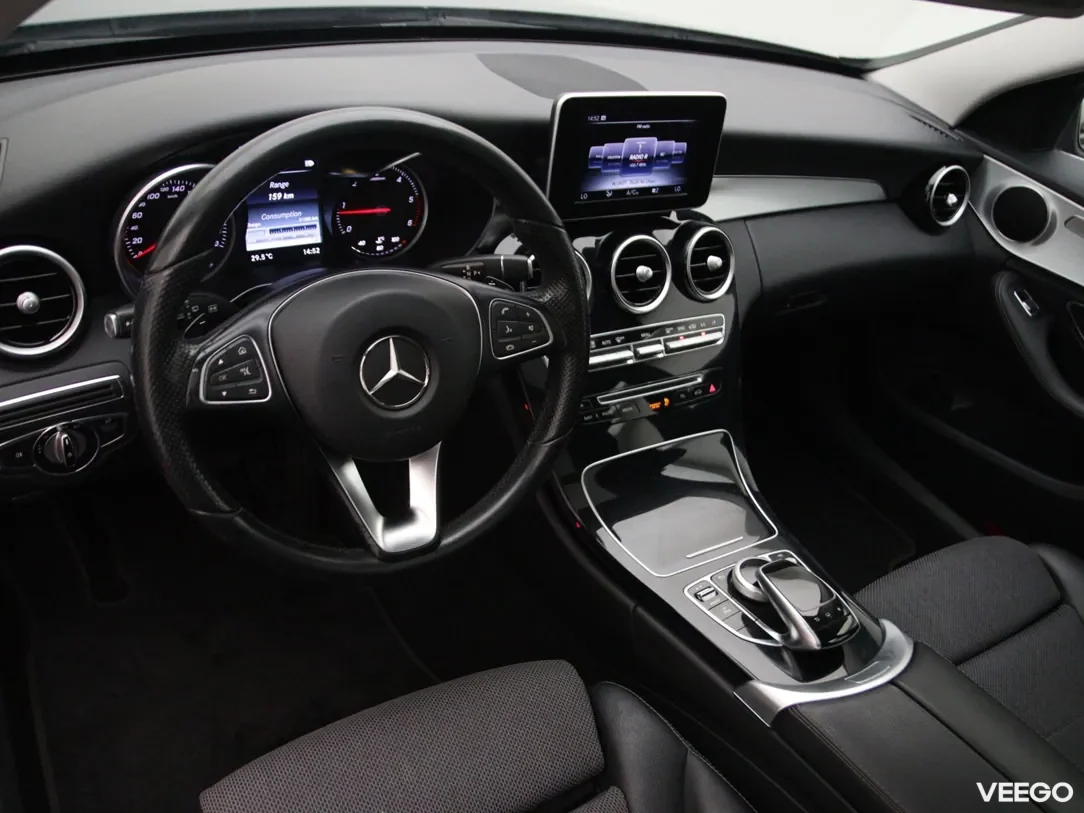Mercedes-Benz C220 2.1 125kW