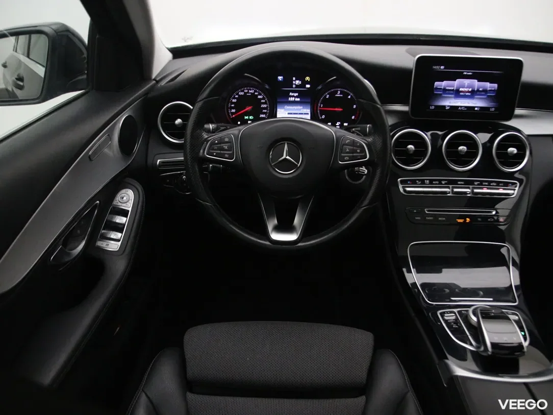 Mercedes-Benz C220 2.1 125kW