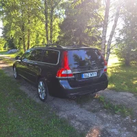 Volvo V70 2.0 133kW thumbnail