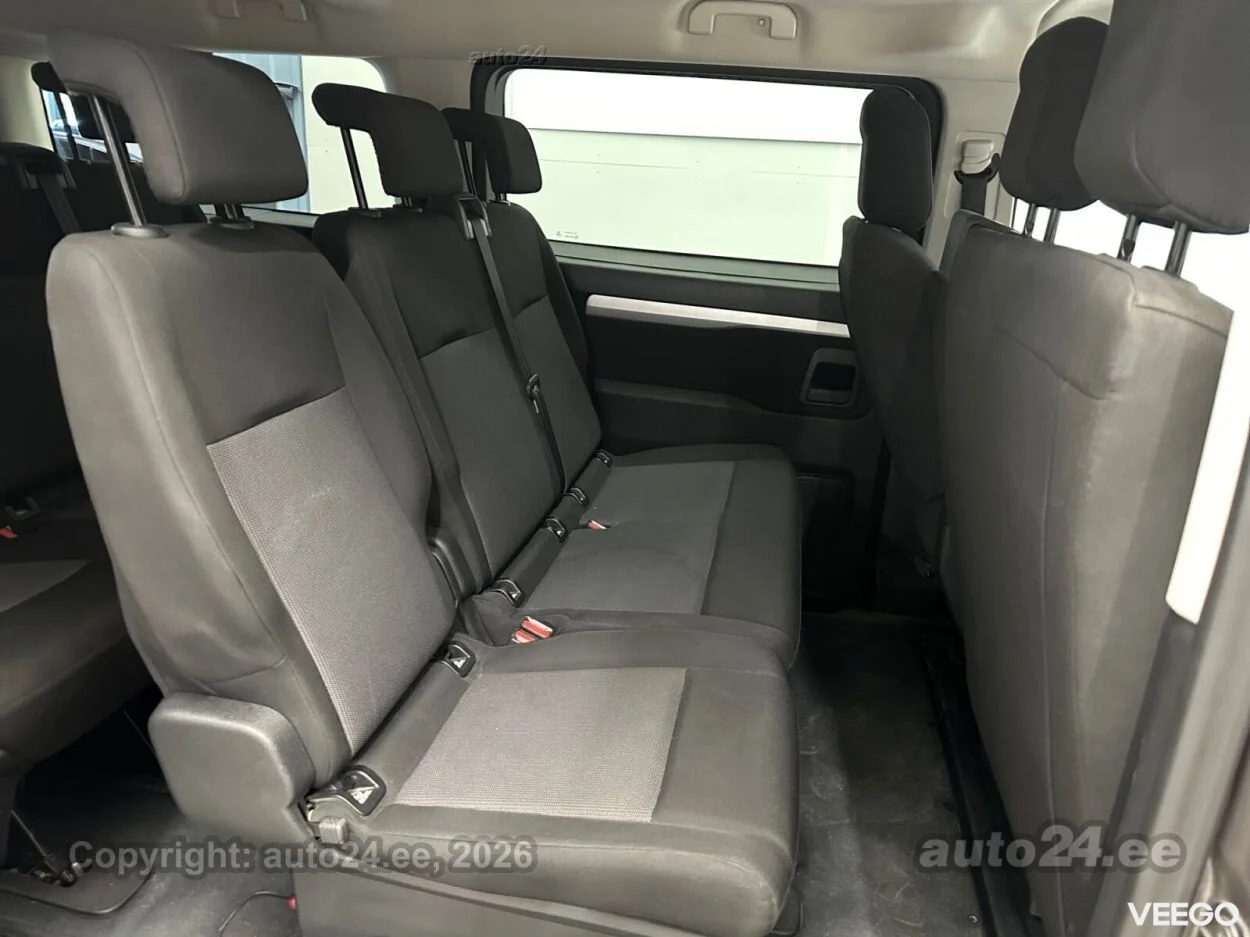 Peugeot Traveller L3 Allure 2 106kW