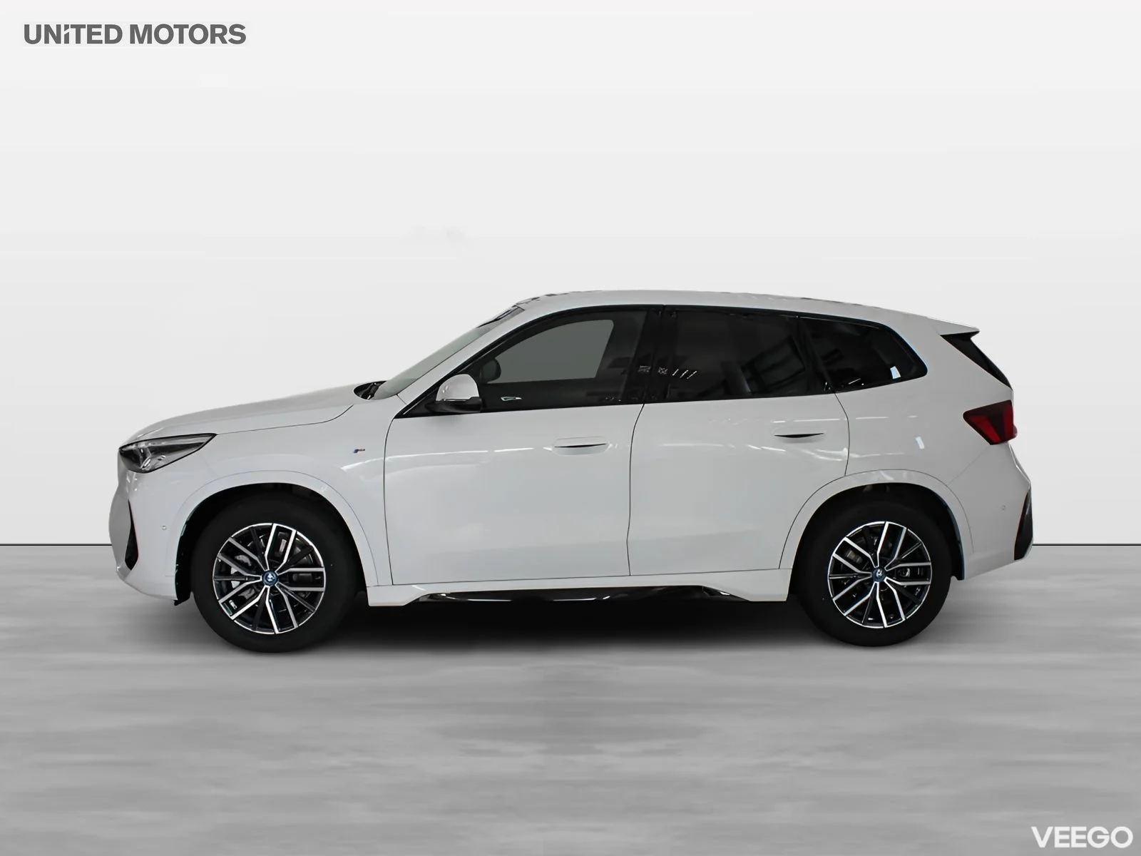 BMW iX1 xDrive30 4,95 ränta M Sport H/K Drag Rattvärme 0kW