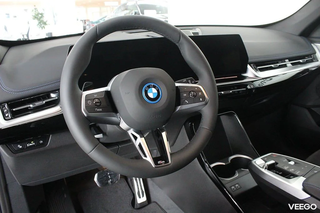 BMW iX1 xDrive30 4,95 ränta M Sport H/K Drag Rattvärme 0kW