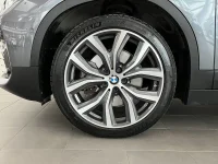 BMW X2 xDrive25e 4,95 ränta HiFi Head-Up Rattvärme Panorama 0kW