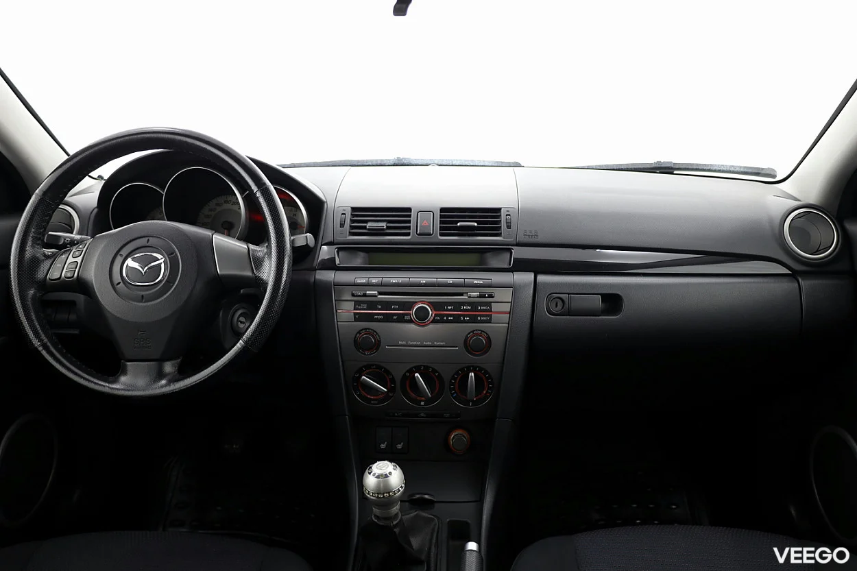 Mazda 3 1.6 77kW