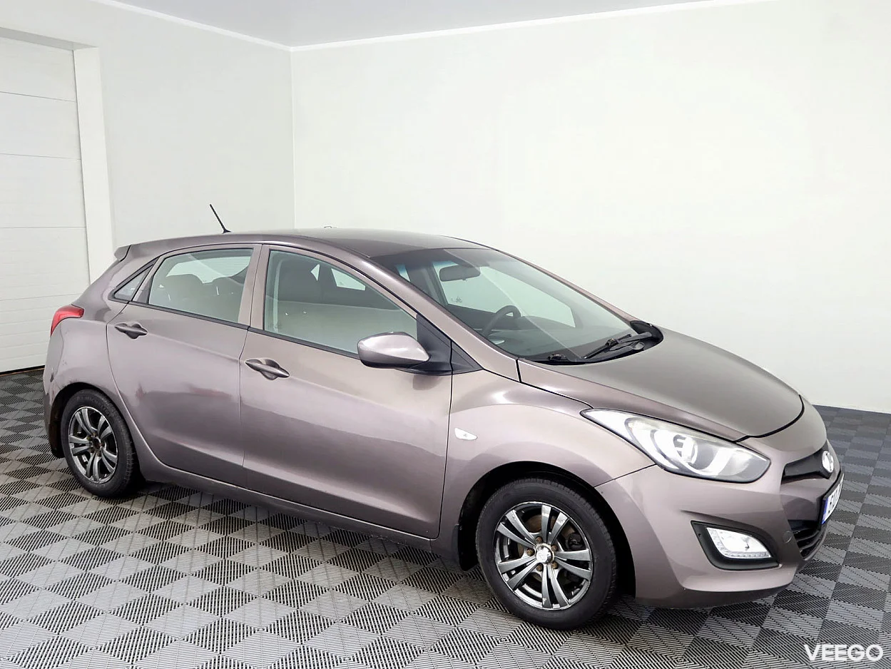 Hyundai i30 1.4 73kW