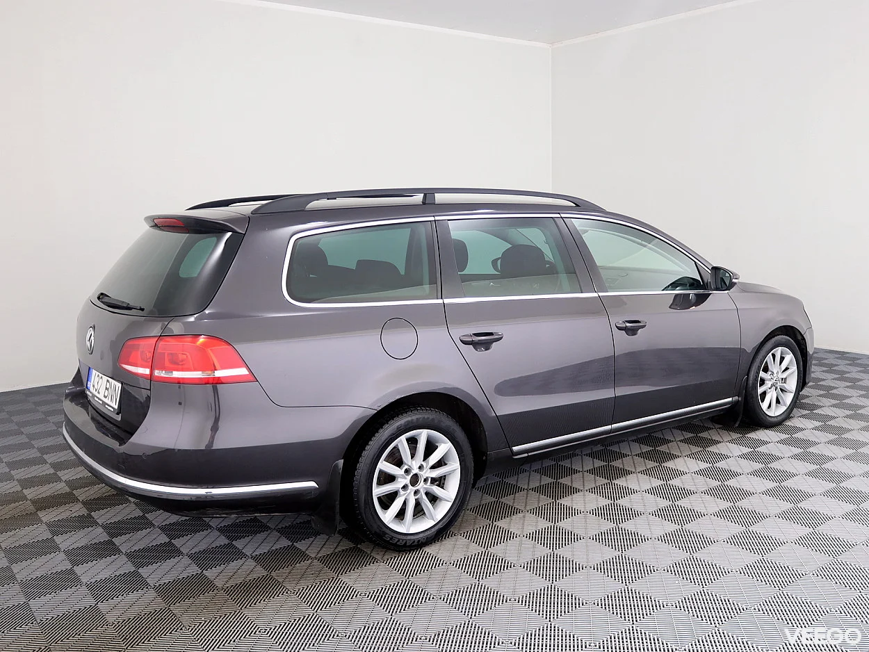 Volkswagen Passat 1.8 118kW