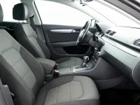 Volkswagen Passat 1.8 118kW thumbnail