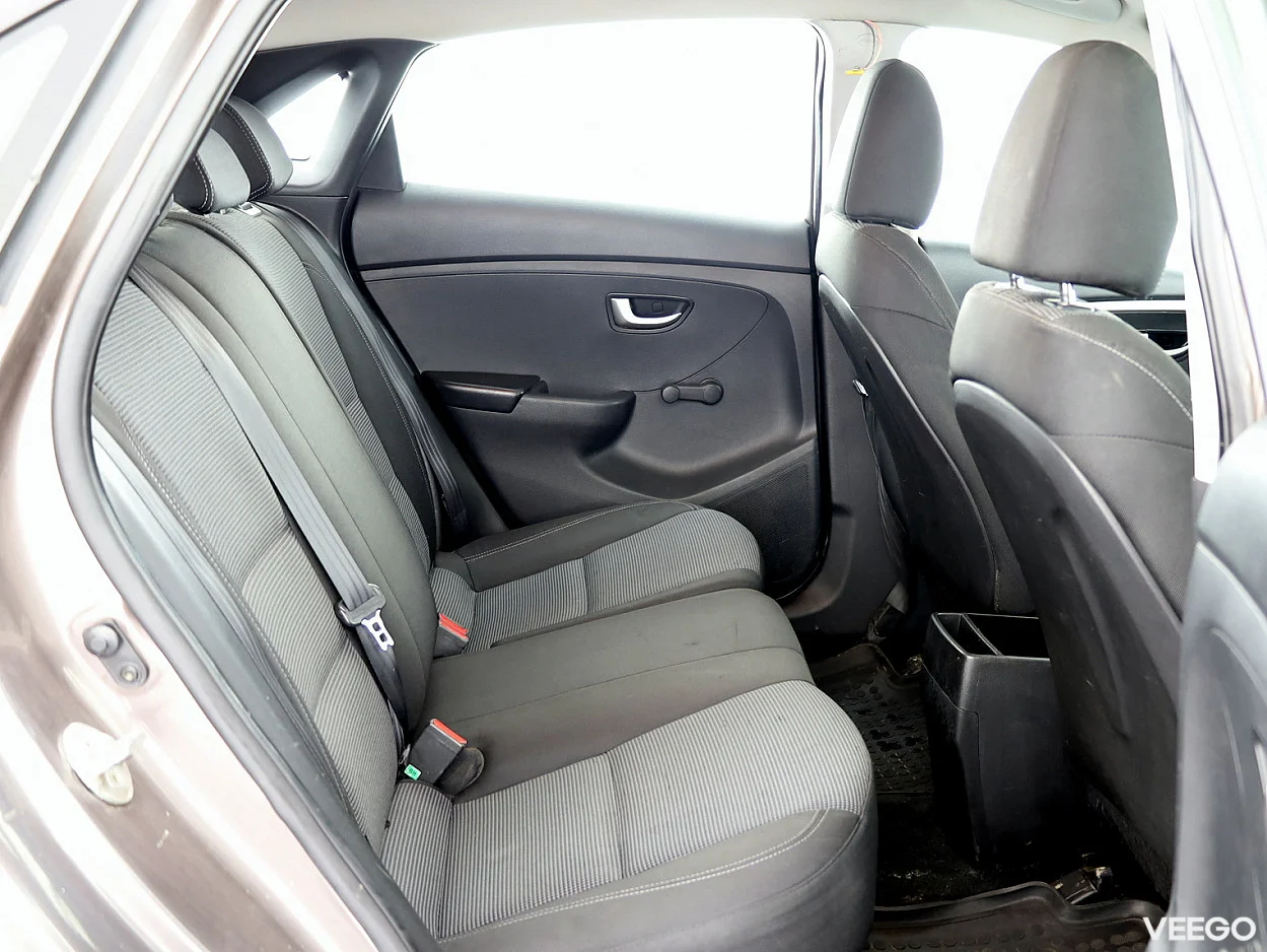 Hyundai i30 1.4 73kW