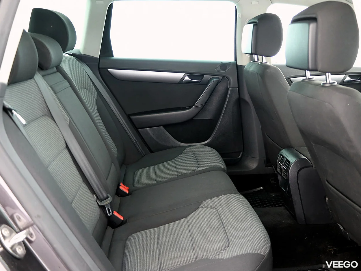 Volkswagen Passat 1.8 118kW