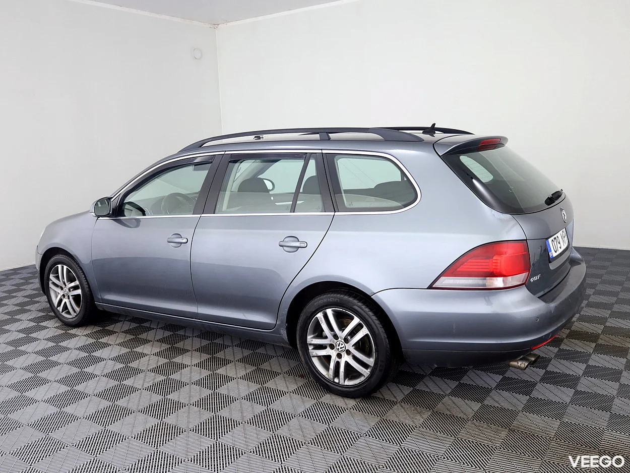 Volkswagen Golf 1.4 90kW