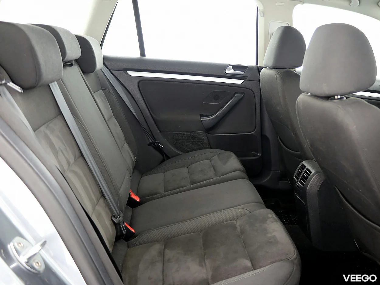 Volkswagen Golf 1.4 90kW